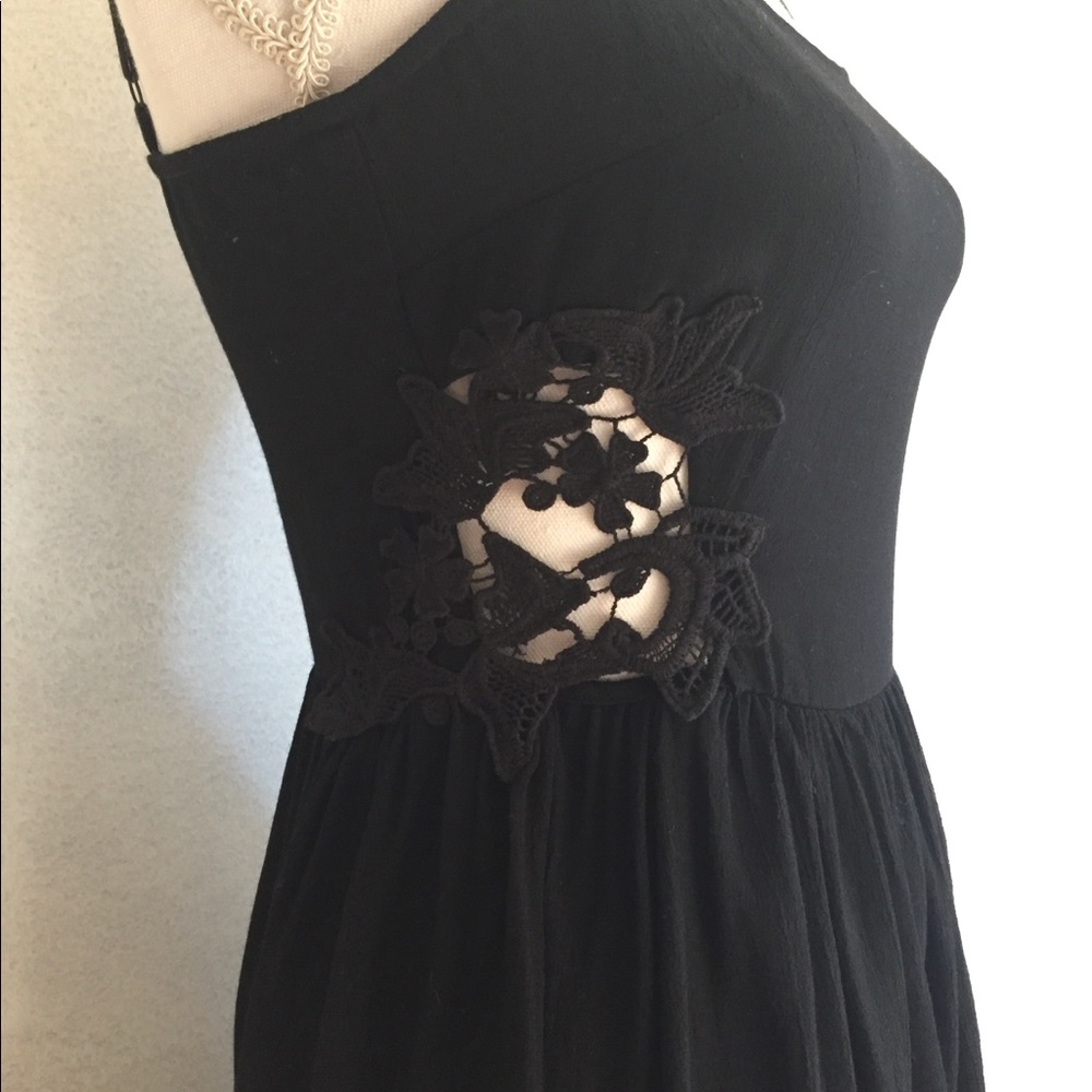 ❤️TOPSHOP Black Strappy Lace Side Dress